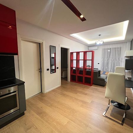 Downtown Grand Comfort Тирана Экстерьер фото