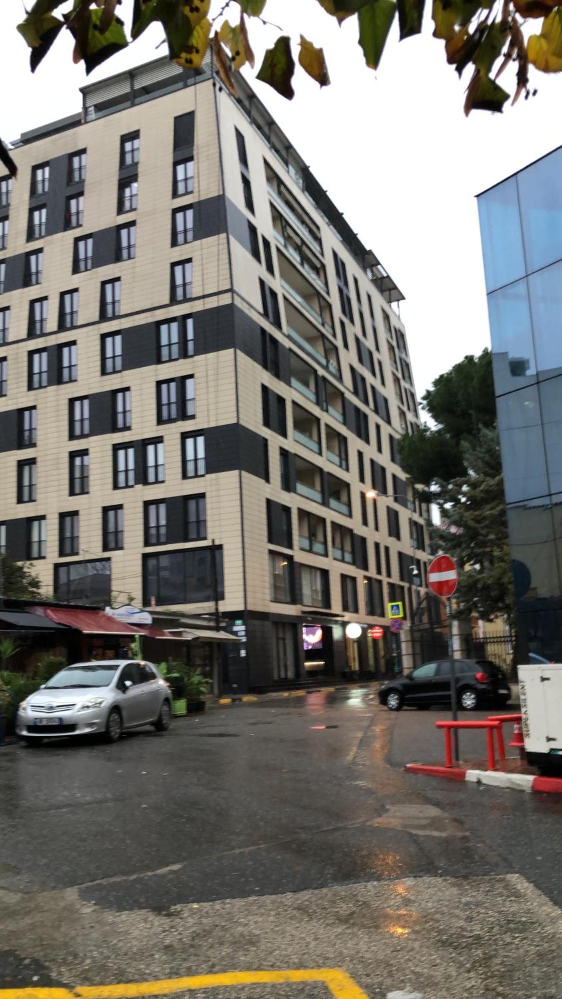 Downtown Grand Comfort Тирана Экстерьер фото