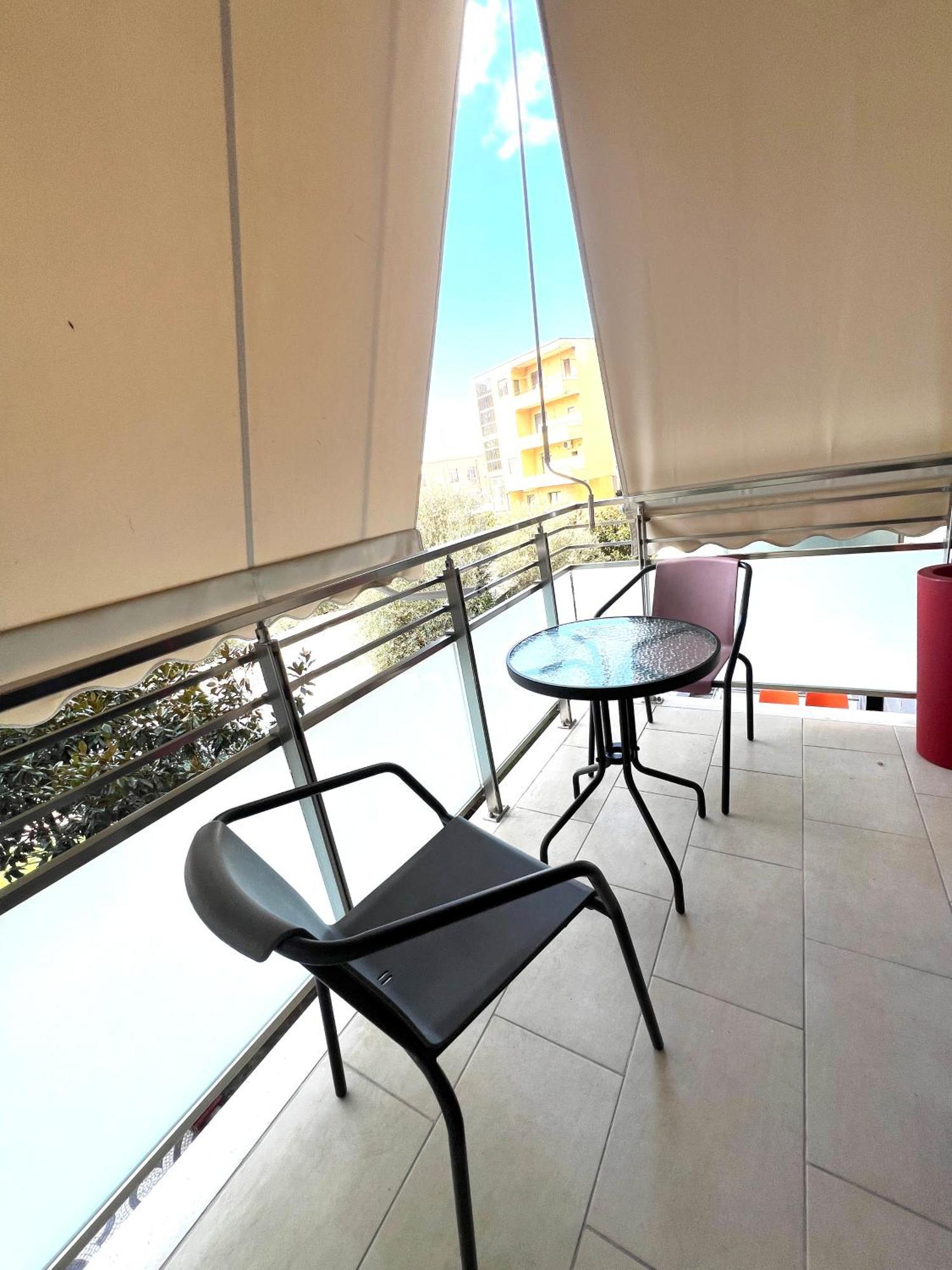 Downtown Grand Comfort Тирана Экстерьер фото