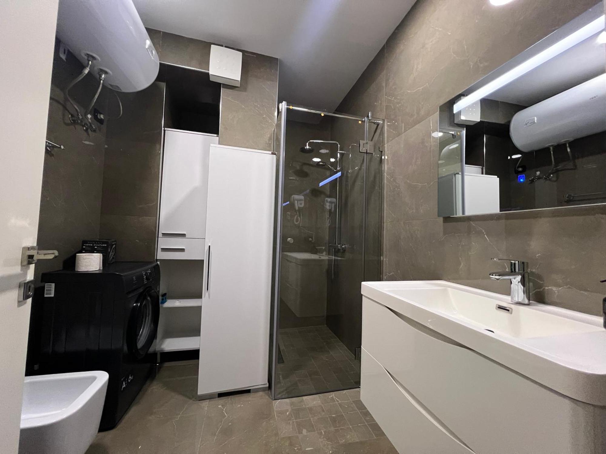 Downtown Grand Comfort Тирана Экстерьер фото