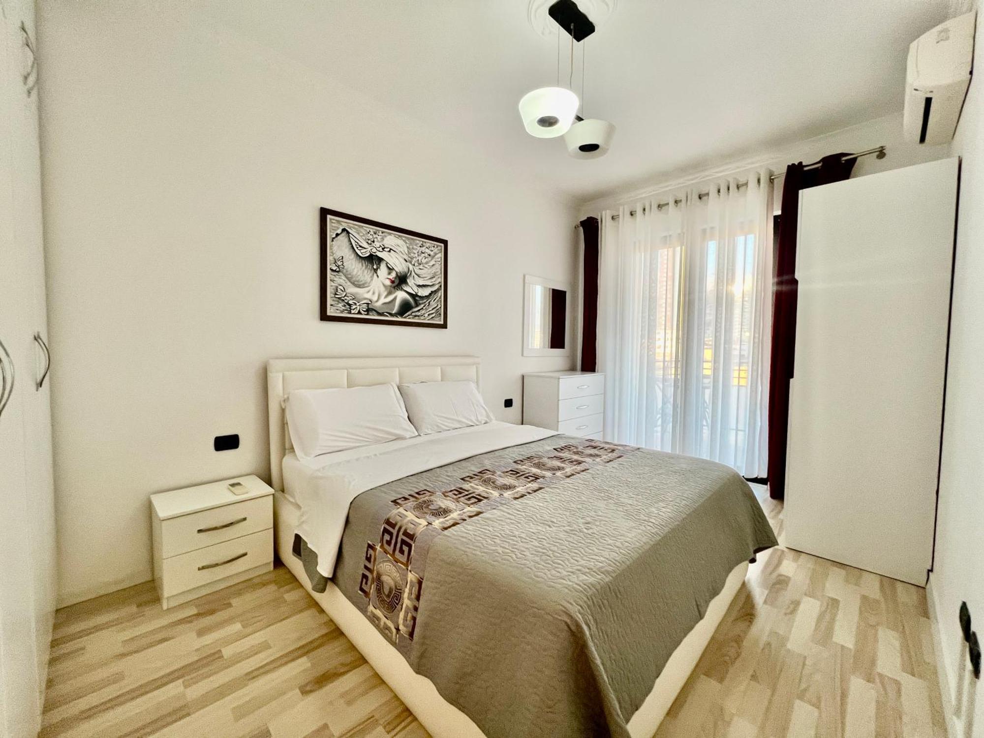 Downtown Grand Comfort Тирана Экстерьер фото